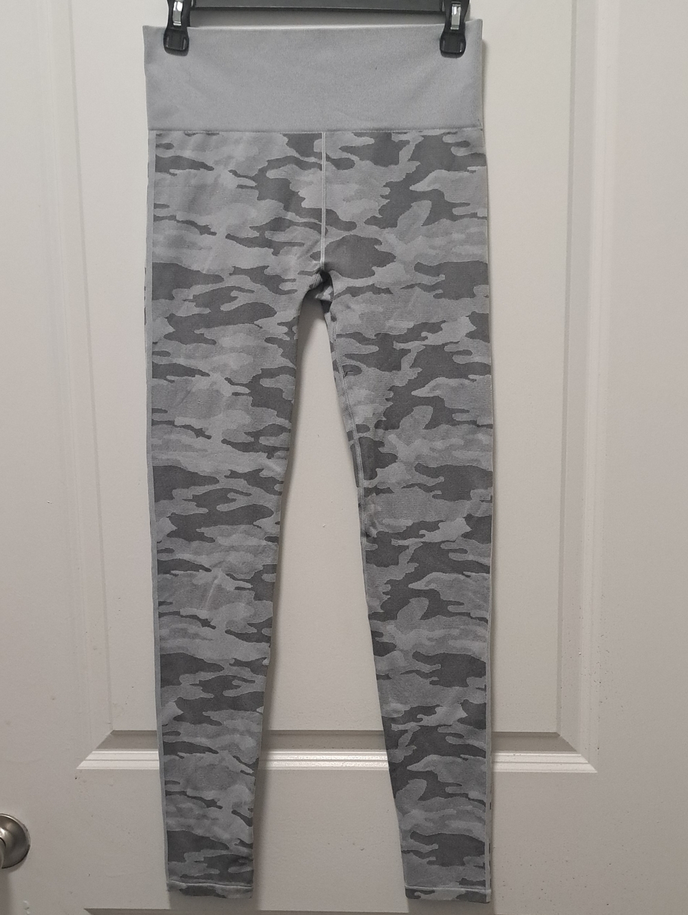 Ryca Gray Camo Active Leggings